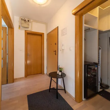 Super Petrova Apartment Zagreb Extérieur photo