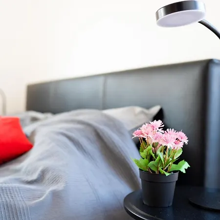 Super Petrova Apartment Zagreb Extérieur photo